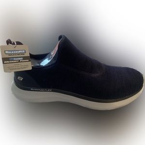 Skechers Relaxed Fit Memory Foam Slip On Shoes, Navy Blue, BRAND NEW in Box